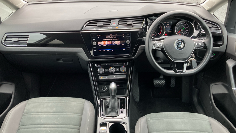 Volkswagen Touran 1.5 TSI EVO SEL 5dr DSG Petrol Estate